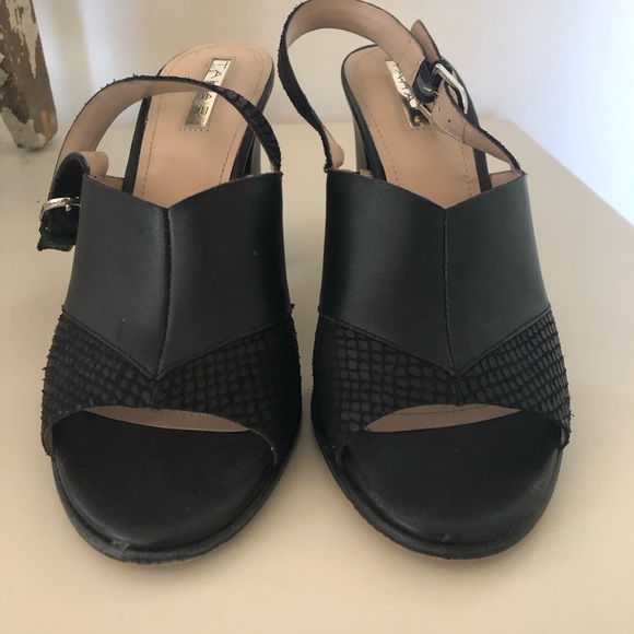 Tahari Kingston Block Slingback Heels. Size 8 - Picture 7 of 10
